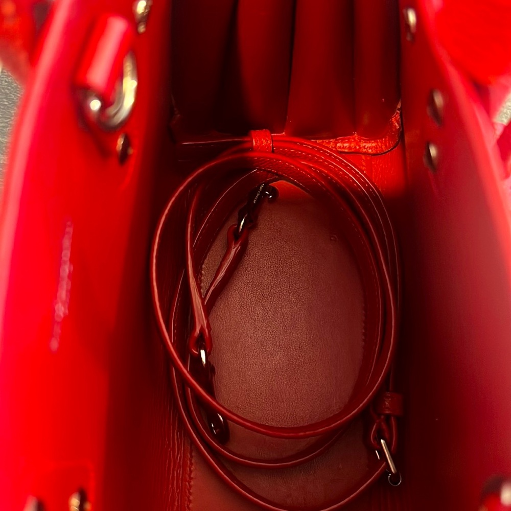 Saint Laurent/ YSL Sac de Jour nano size in Red Color - Picture 6 of 11